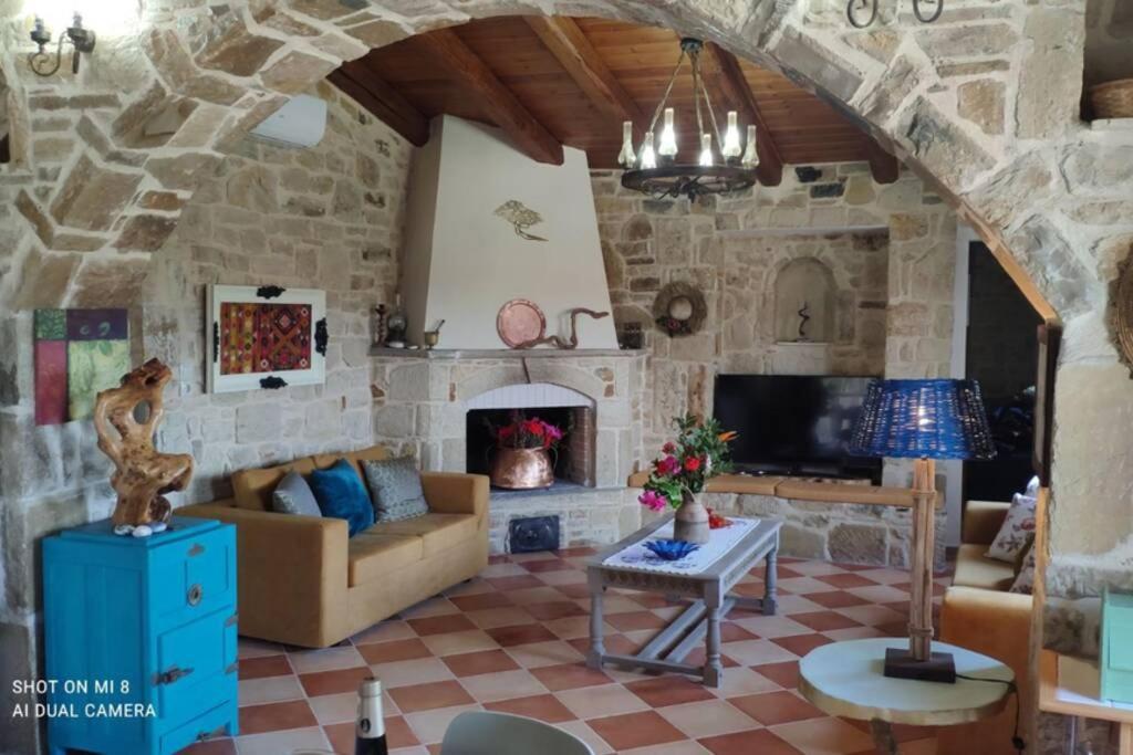 Stonehouse Olivelia - Afrathias Beach Tympaki Bagian luar foto