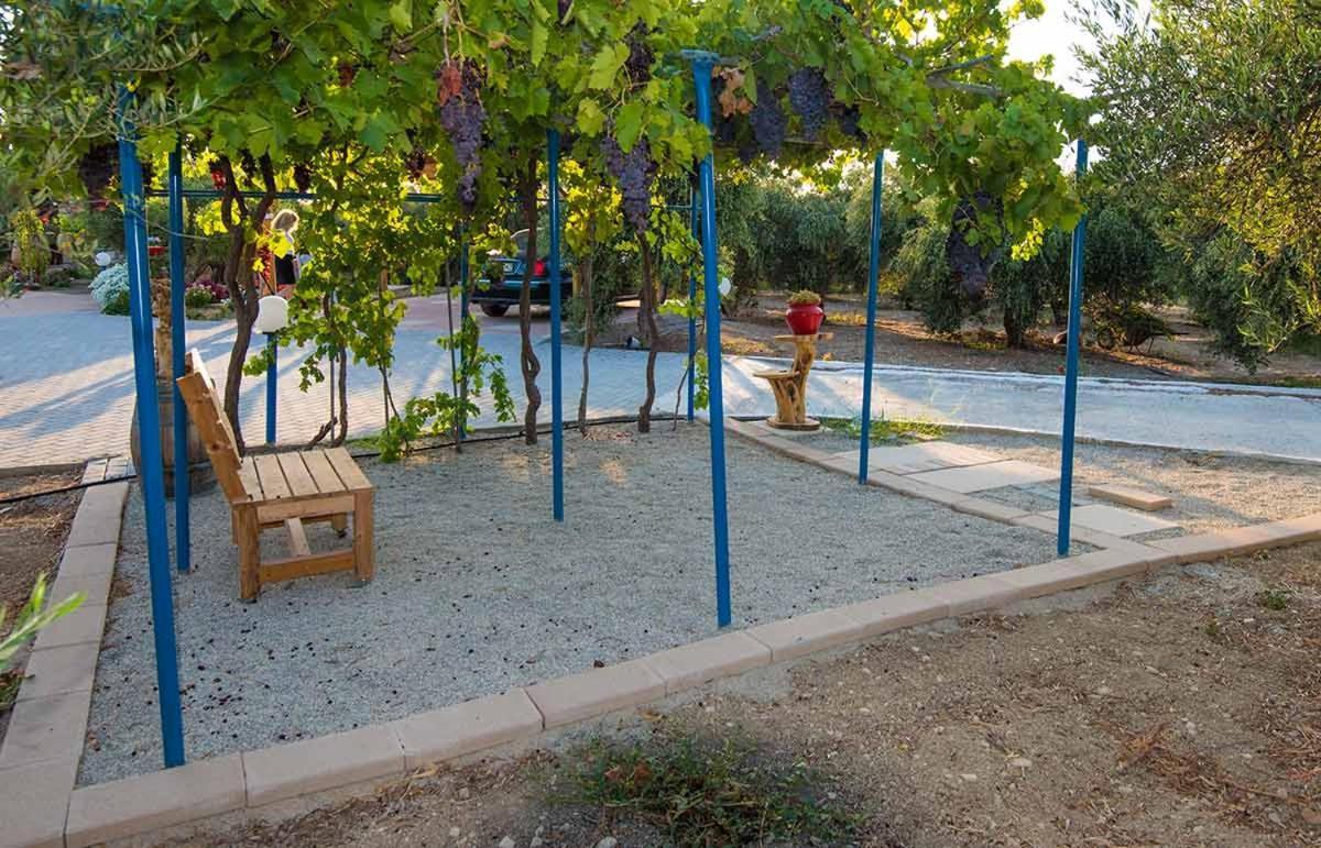 Stonehouse Olivelia - Afrathias Beach Tympaki Bagian luar foto