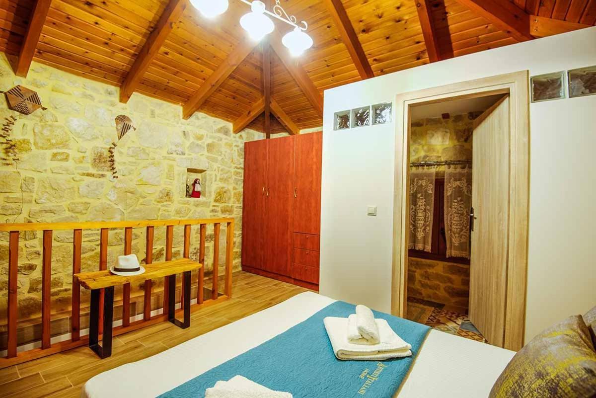 Stonehouse Olivelia - Afrathias Beach Tympaki Bagian luar foto